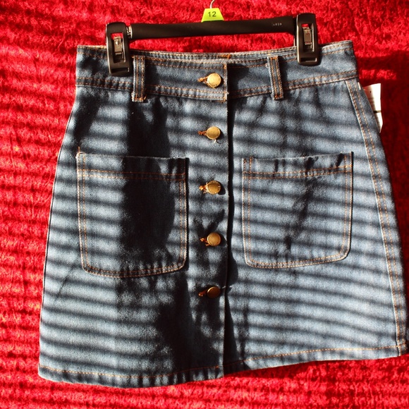Vintage Denim Mini Skirt (w/ Two Pockets) - Picture 2 of 6